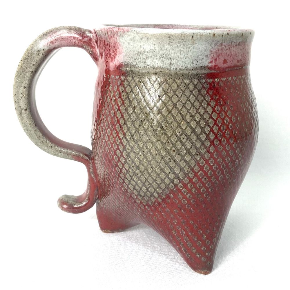 Red Tripod Three Footed 3 Legged Pottery Mug 20oz